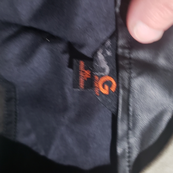 Guess vest - Picture 2 of 3